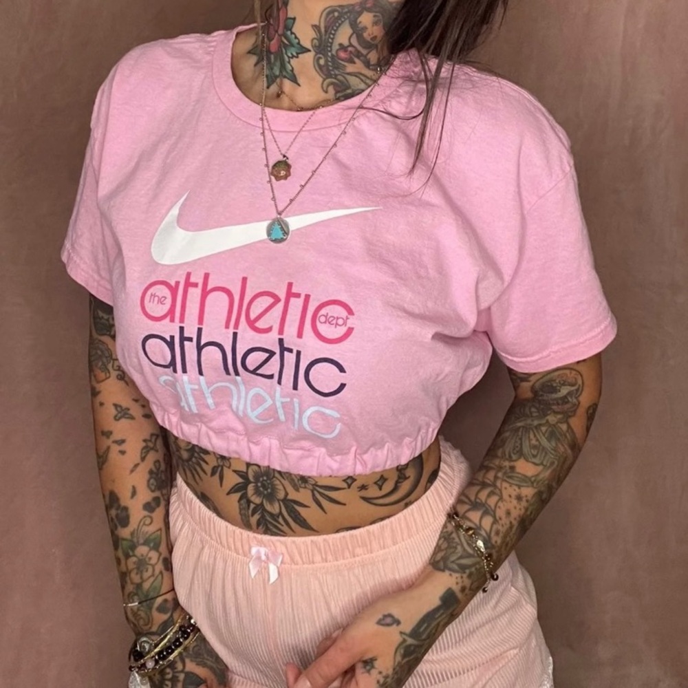 Nike Crop Tee
